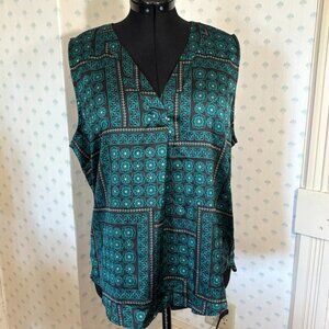 NWT Ann Taylor V-neck, Pleat Front, Silky Sleeveless Top | Green Pattern | XL
